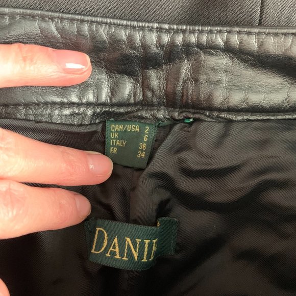 Danier Slim-Fit Leather Pants - Picture 3 of 3